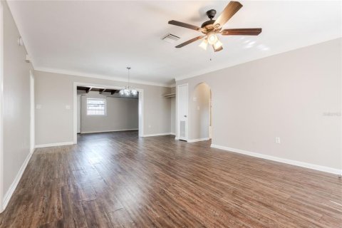 House in Lake Worth, Florida 3 bedrooms, 136.66 sq.m. № 1853112 - photo 19