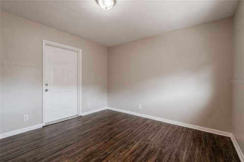 House in Lake Worth, Florida 3 bedrooms, 136.66 sq.m. № 1853112 - photo 7