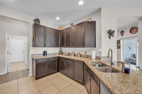 House in Riverview, Florida 4 bedrooms, 211.91 sq.m. № 1876319 - photo 19
