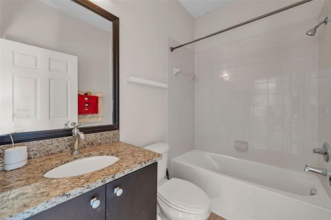 House in Riverview, Florida 4 bedrooms, 211.91 sq.m. № 1876319 - photo 28