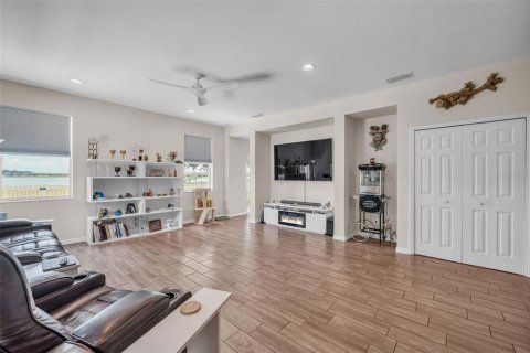 House in Riverview, Florida 4 bedrooms, 211.91 sq.m. № 1876319 - photo 21