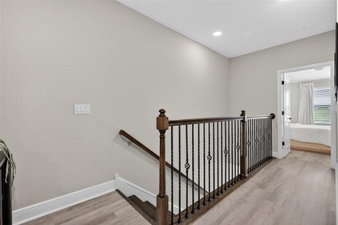 Townhouse in Clearwater, Florida 2 bedrooms, 145.95 sq.m. № 2144730 - photo 19