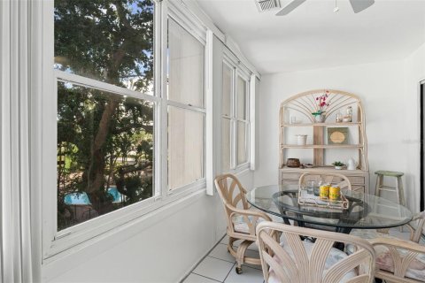 Condominio en venta en Sarasota, Florida, 2 dormitorios, 135.64 m2 № 1879407 - foto 12