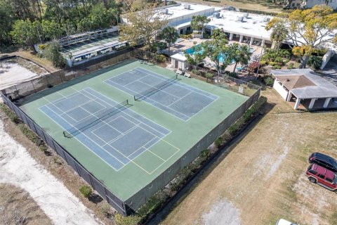 Condo in Saint Petersburg, Florida, 2 bedrooms  № 1566069 - photo 29