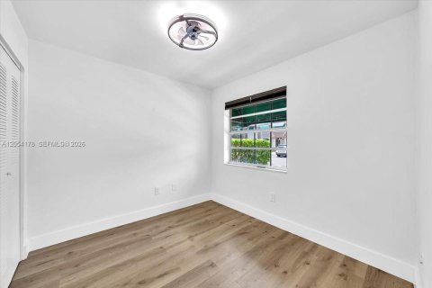 Villa ou maison à louer à Cooper City, Floride: 3 chambres, 120.96 m2 № 2181348 - photo 25