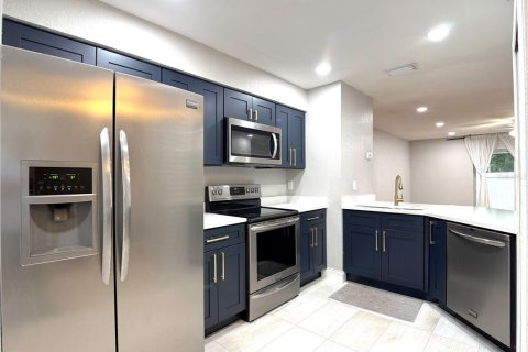 Copropriété à louer à Orlando, Floride: 2 chambres, 114.08 m2 № 2109437 - photo 3