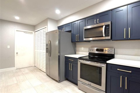 Copropriété à louer à Orlando, Floride: 2 chambres, 114.08 m2 № 2109437 - photo 4