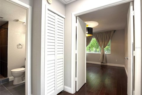 Copropriété à louer à Orlando, Floride: 2 chambres, 114.08 m2 № 2109437 - photo 10