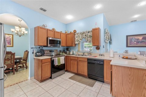 House in Kissimmee, Florida 3 bedrooms, 208.01 sq.m. № 2225409 - photo 13