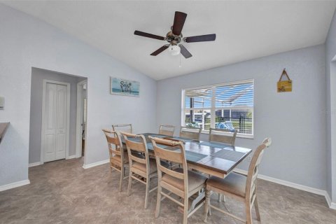 Villa ou maison à vendre à Port Charlotte, Floride: 3 chambres, 180.04 m2 № 2097549 - photo 24