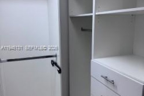 Apartamento en alquiler en North Miami Beach, Florida, 1 dormitorio, 72.46 m2 № 2001459 - foto 9