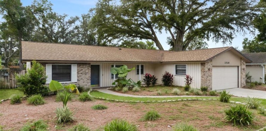 Villa ou maison à Apopka, Floride 3 chambres, 141.03 m2 № 2425743