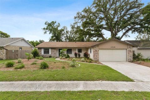 Villa ou maison à vendre à Apopka, Floride: 3 chambres, 141.03 m2 № 2425743 - photo 2