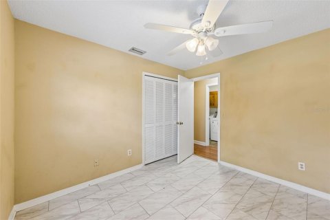 Villa ou maison à vendre à Apopka, Floride: 3 chambres, 141.03 m2 № 2425743 - photo 8