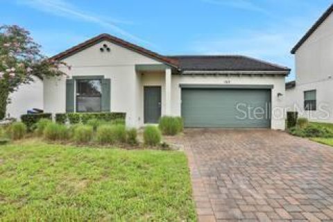 House in Haines City, Florida 4 bedrooms, 174.19 sq.m. № 2108236