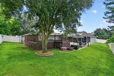 House in Lake Wales, Florida 3 bedrooms, 149.57 sq.m. № 2391538 - photo 2