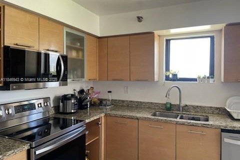 Condo in Aventura, Florida, 2 bedrooms № 1975847