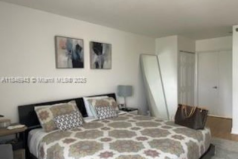 Condo in Aventura, Florida, 2 bedrooms  № 1975847 - photo 5