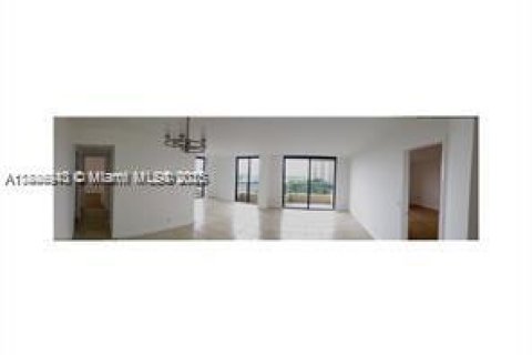 Condo in Aventura, Florida, 2 bedrooms  № 1975847 - photo 8