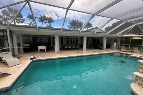Villa ou maison à vendre à Palmetto Bay, Floride: 4 chambres, 197.88 m2 № 1955400 - photo 14