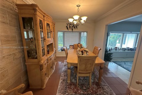 Villa ou maison à vendre à Palmetto Bay, Floride: 4 chambres, 197.88 m2 № 1955400 - photo 23