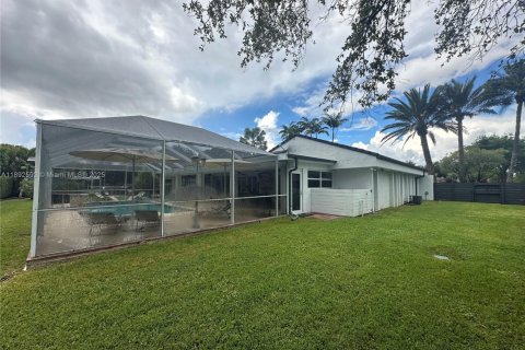 Villa ou maison à vendre à Palmetto Bay, Floride: 4 chambres, 197.88 m2 № 1955400 - photo 9