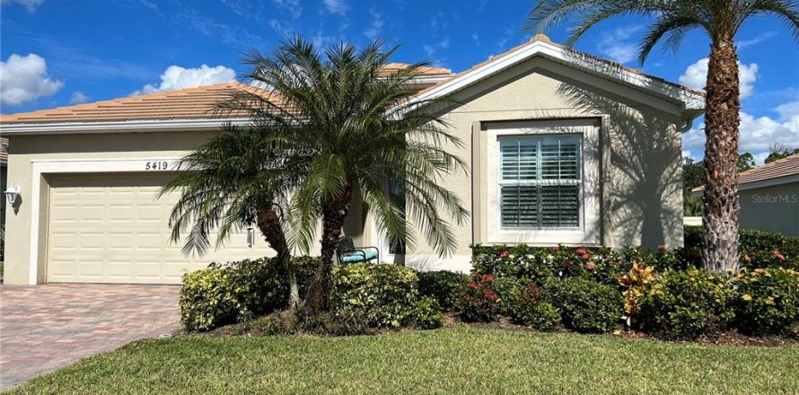 Villa ou maison à North Port, Floride 4 chambres, 189.06 m2 № 1571887