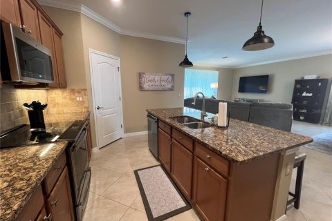 Villa ou maison à louer à North Port, Floride: 4 chambres, 189.06 m2 № 1571887 - photo 13