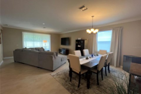 Villa ou maison à louer à North Port, Floride: 4 chambres, 189.06 m2 № 1571887 - photo 5