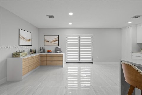 Купить виллу или дом в Хомстед, Флорида 4 спальни, 195.19м2, № 2026821 - фото 12