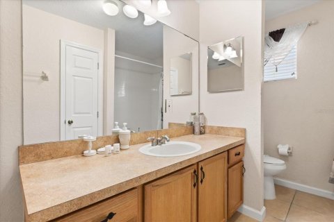 House in Kissimmee, Florida 6 bedrooms, 253.07 sq.m. № 1747357 - photo 25