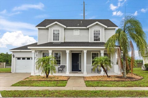 House in Kissimmee, Florida 6 bedrooms, 253.07 sq.m. № 1747357 - photo 1