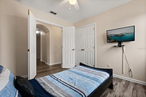 House in Kissimmee, Florida 6 bedrooms, 253.07 sq.m. № 1747357 - photo 24