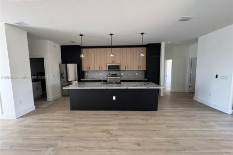 Villa ou maison à vendre à LaBelle, Floride: 5 chambres, 204.38 m2 № 2084273 - photo 10