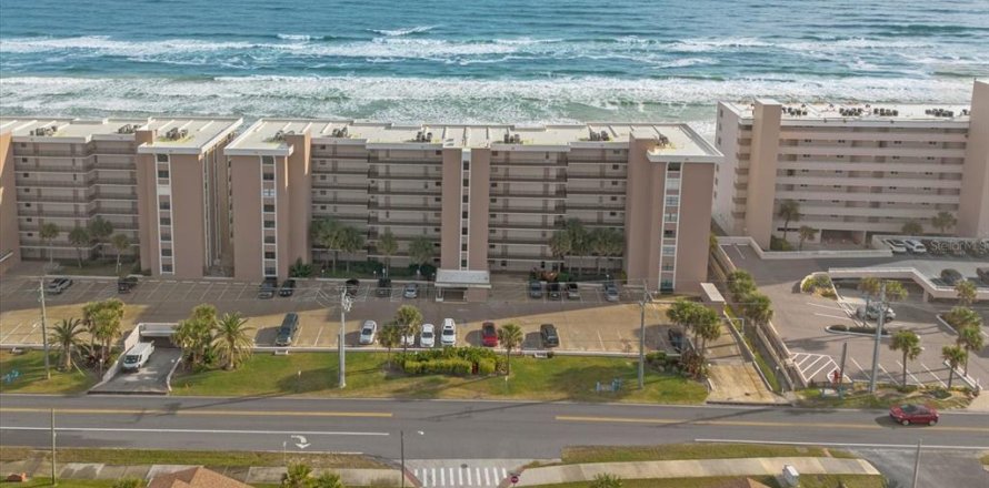 Condominio en Ponce Inlet, Florida, 3 dormitorios № 990059