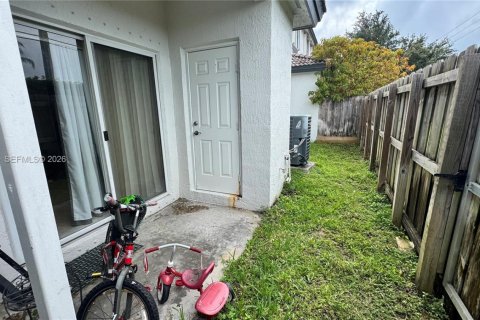 Condo in Homestead, Florida, 3 bedrooms № 2087178 - photo 24