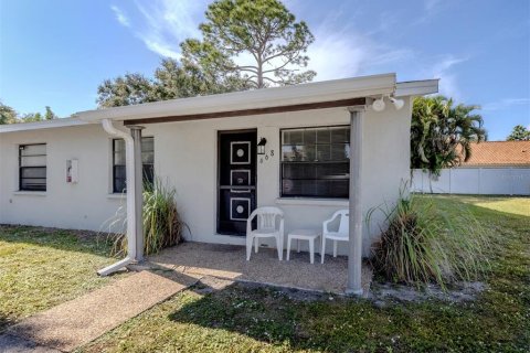 Apartment in Venice, Florida 2 bedrooms, 83.61 sq.m. № 2213568 - photo 3