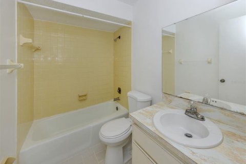 Apartment in Venice, Florida 2 bedrooms, 83.61 sq.m. № 2213568 - photo 18