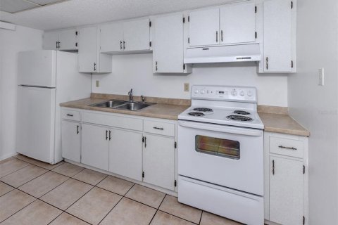 Apartment in Venice, Florida 2 bedrooms, 83.61 sq.m. № 2213568 - photo 11