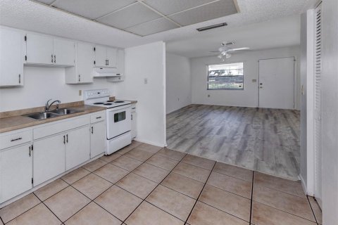 Apartment in Venice, Florida 2 bedrooms, 83.61 sq.m. № 2213568 - photo 14