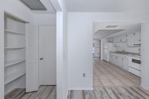Apartment in Venice, Florida 2 bedrooms, 83.61 sq.m. № 2213568 - photo 21