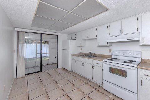 Apartment in Venice, Florida 2 bedrooms, 83.61 sq.m. № 2213568 - photo 16