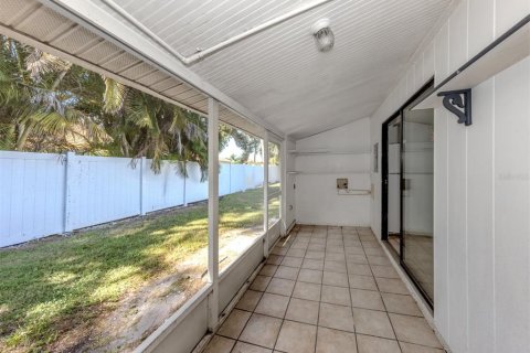 Apartment in Venice, Florida 2 bedrooms, 83.61 sq.m. № 2213568 - photo 23