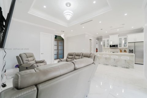 Купить виллу или дом в Нейплс, Флорида 3 спальни, 204.01м2, № 2044645 - фото 24