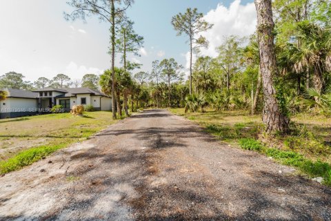 Купить виллу или дом в Нейплс, Флорида 3 спальни, 204.01м2, № 2044645 - фото 5