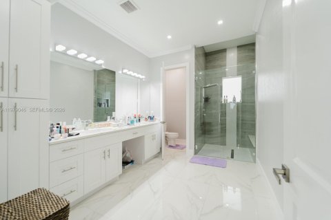 Купить виллу или дом в Нейплс, Флорида 3 спальни, 204.01м2, № 2044645 - фото 28