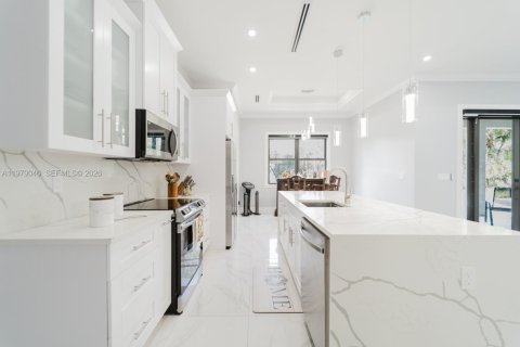 Купить виллу или дом в Нейплс, Флорида 3 спальни, 204.01м2, № 2044645 - фото 21