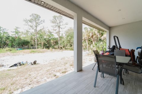 Купить виллу или дом в Нейплс, Флорида 3 спальни, 204.01м2, № 2044645 - фото 9