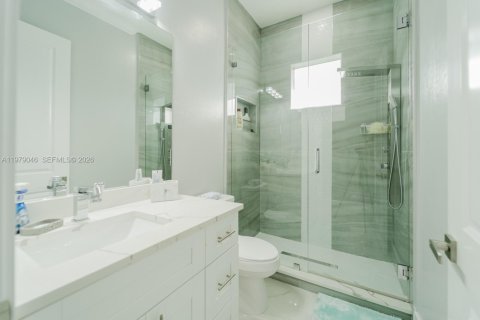 Купить виллу или дом в Нейплс, Флорида 3 спальни, 204.01м2, № 2044645 - фото 16