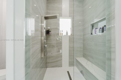 Купить виллу или дом в Нейплс, Флорида 3 спальни, 204.01м2, № 2044645 - фото 26